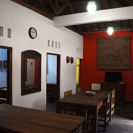 Villa Buddha Malioboro Yogyakarta Exterior foto