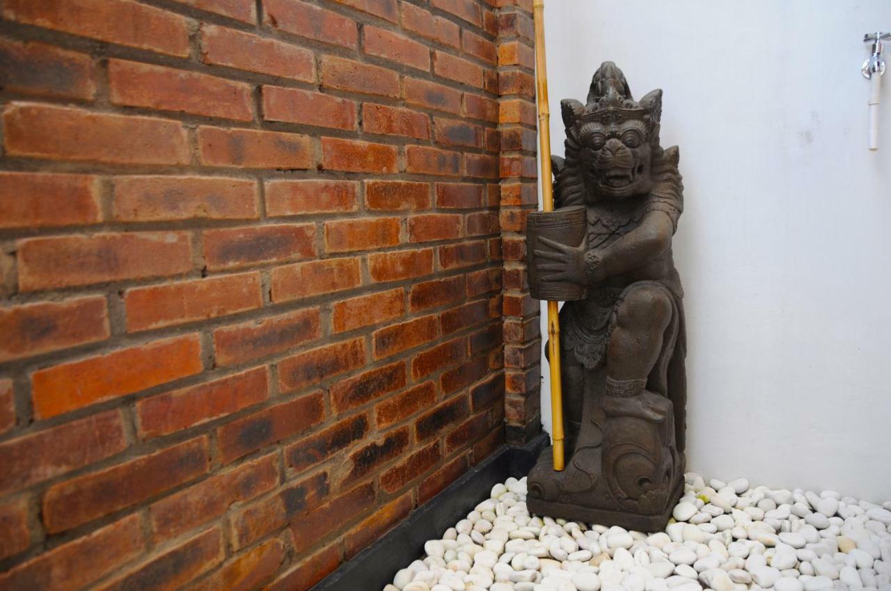 Villa Buddha Malioboro Yogyakarta Exterior foto