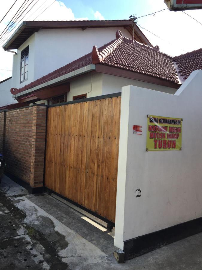 Villa Buddha Malioboro Yogyakarta Exterior foto